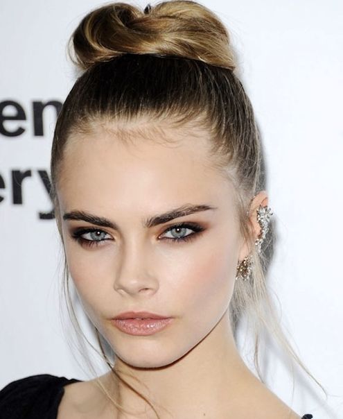 Cara Delevingne Long Straight Blonde Hair In Ballerina Bun