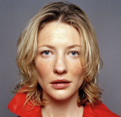 Cate Blanchett Medium Length Blonde Hair In Layered Wavy Hairstyle