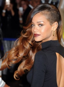 Rihanna's Half Grazed Side-Swept Curly Hairstyle