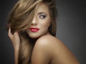 Sexy Brunette With Lucious Light Brown & Long Hair