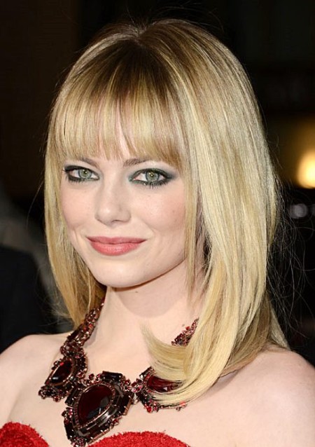 Emma-Stone-Shoulder-Length-Hair-With-Bangs - Careforhair.co.uk ...