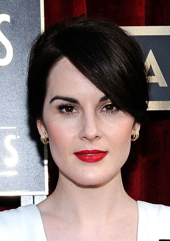 Michelle-Dockery-Short-Hairstyle-Side-Bangs-Ponytail-SAG-Awards-2014 ...